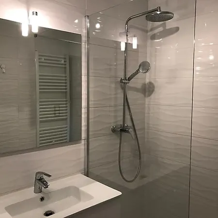 Dans Un Ecrin De Verdure דירה *