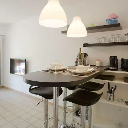 דירה Dans Un Ecrin De Verdure הייר