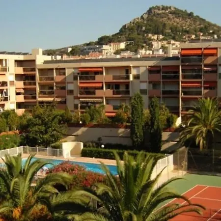 Calme, Clim, Patio Xxl, Piscine&parking Hyères