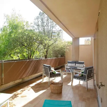Appartement Calme, Clim, Patio Xxl, Piscine&parking Hyères