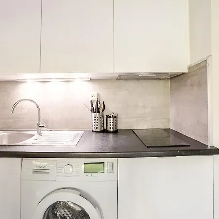 Appartement Calme, Clim, Patio Xxl, Piscine&parking Hyères