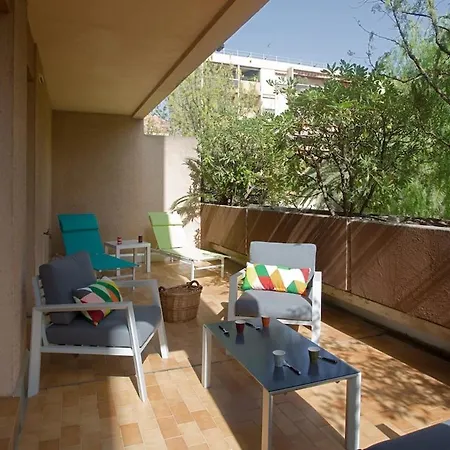 Calme, Clim, Patio Xxl, Piscine&parking Hyères