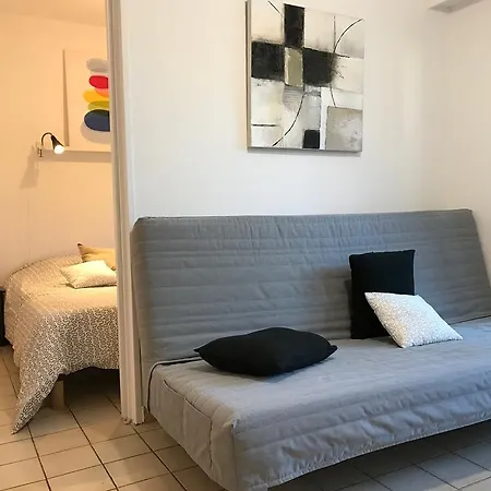 Dans Un Ecrin De Verdure Apartment