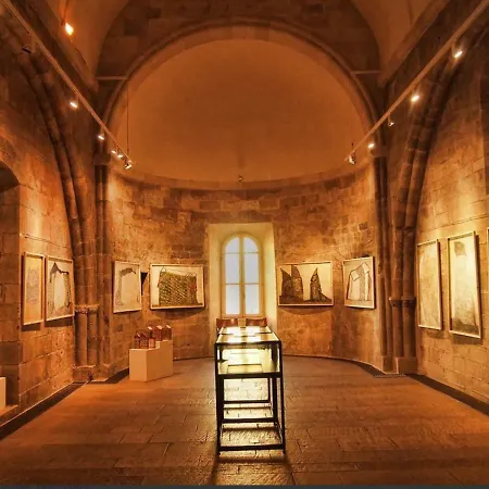 Dans Un Ecrin De Verdure * Hyères